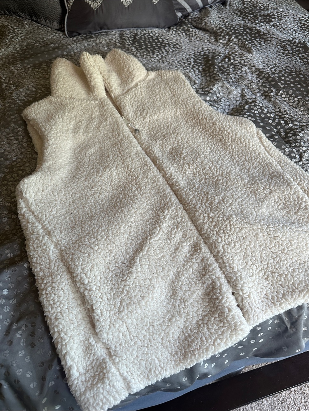 Zella Cream High Neck tunic deep fleece Sherpa Vest large
